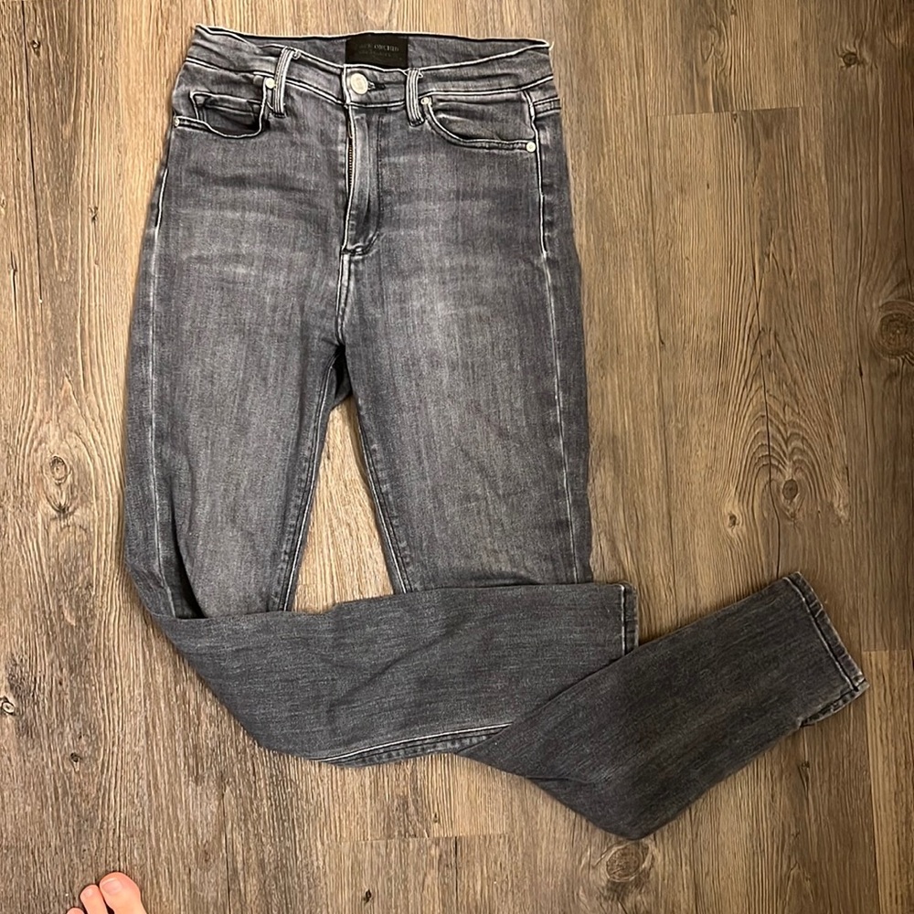 Black Orchid skinny Jean with light grey wash and sexy slots at ankles.